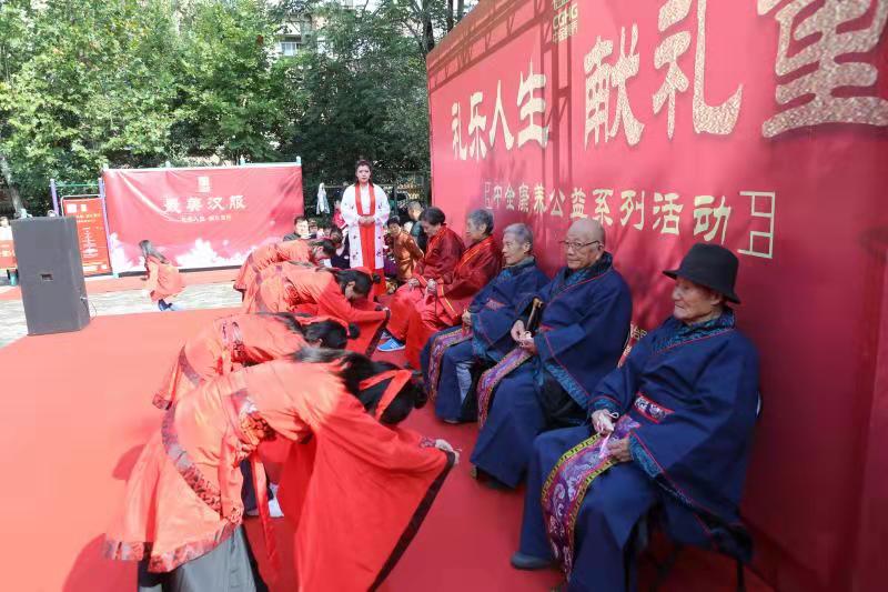 1570769808110759.jpg 1570769808110759.jpg